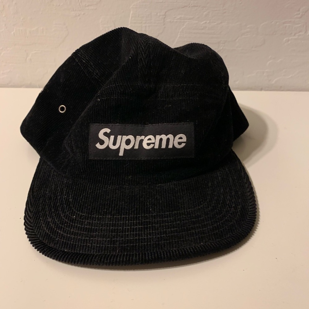 Supreme 5 panel